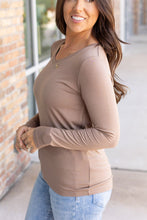 Load image into Gallery viewer, Larissa Long Sleeve Top - Mocha
