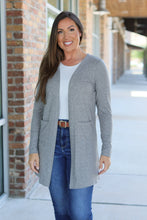 Load image into Gallery viewer, Classic Cardigan - Light Grey
