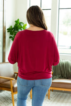 Load image into Gallery viewer, Darcy Dolman Short Sleeve Top - Burgundy
