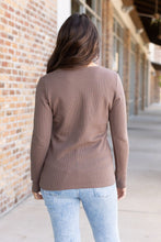 Load image into Gallery viewer, Harper Long Sleeve Henley Top - Mocha
