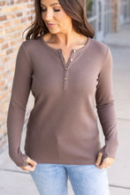 Load image into Gallery viewer, Harper Long Sleeve Henley Top - Mocha
