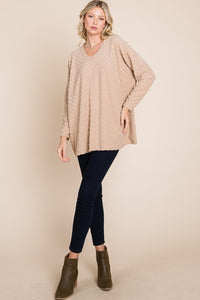 Checkered Long Sleeve V-Neck T-Shirt in Tan