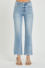 Load image into Gallery viewer, RISEN High Rise Straight Jeans
