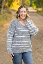 Load image into Gallery viewer, Cozy Striped Sweater - Black
