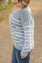 Load image into Gallery viewer, Cozy Striped Sweater - Black
