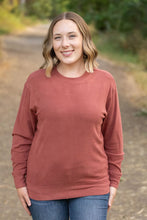 Load image into Gallery viewer, Corrine Ribbed Pullover Top - Terra Cotta
