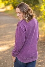 Load image into Gallery viewer, Vintage Wash Pullover - Purple
