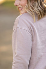 Load image into Gallery viewer, Vintage Wash Pocket Pullover - Blush Pebble
