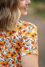 Load image into Gallery viewer, Sarah Ruffle Short Sleeve Top - Fall Floral
