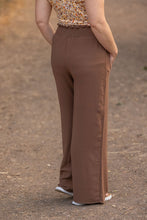 Load image into Gallery viewer, Presley Palazzo Pants - Coffee
