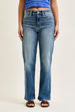 Load image into Gallery viewer, JUDY BLUE Holly Mid Rise Straight Jeans
