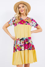 Load image into Gallery viewer, Color Block Floral Round Neck Short Sleeve Dress
