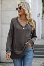 Load image into Gallery viewer, Exposed Seam V-Neck Long Sleeve Top (multiple color options)
