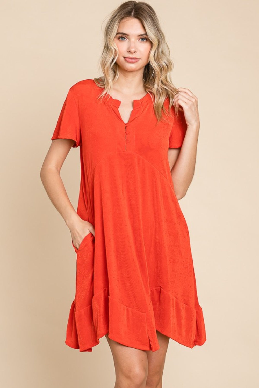 Notched Short Sleeve Dress in Scarlet