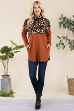 Load image into Gallery viewer, Curved Hem Leopard Turtleneck Long Sleeve Blouse
