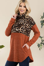 Load image into Gallery viewer, Curved Hem Leopard Turtleneck Long Sleeve Blouse
