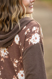 Ramona Ribbed Floral Zip Up Top - Brown