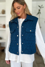 Load image into Gallery viewer, Pocketed Texture Snap Down Vest (multiple color options)
