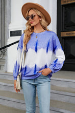 Load image into Gallery viewer, Gradient Round Neck Long Sleeve Sweatshirt (multiple color options)
