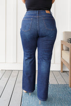 Load image into Gallery viewer, JUDY BLUE Arlo High Rise Button-Fly Straight Jeans
