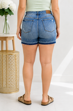 Load image into Gallery viewer, JUDY BLUE Boardwalk Babe Shorts
