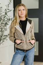 Load image into Gallery viewer, Call of the Wild Contrast Trim Zip Up
