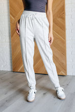 Load image into Gallery viewer, Center Seam Scuba Joggers in Heather Grey
