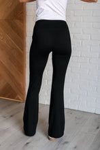 Load image into Gallery viewer, Checking Out Myself Flare Leggings in Black
