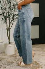 Load image into Gallery viewer, JUDY BLUE Ciera High Waist Rigid Magic Wihelmina Baggy Jeans
