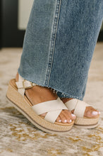 Load image into Gallery viewer, JUDY BLUE Ciera High Waist Rigid Magic Wihelmina Baggy Jeans
