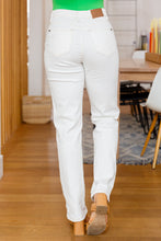 Load image into Gallery viewer, Diana Straight Leg Jeans In White by Judy Blue
