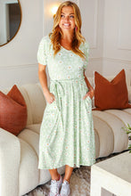 Load image into Gallery viewer, Field of Daisies Floral Print Fit &amp; Flare Sash Belt V Neck Dress in Sage
