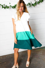 Load image into Gallery viewer, Sending My Love Color Block Midi Dress in Seafoam &amp; Emerald
