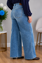 Load image into Gallery viewer, JUDY BLUE Easy Living Wide Leg Straight Jeans
