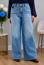 Load image into Gallery viewer, JUDY BLUE Easy Living Wide Leg Straight Jeans
