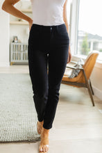 Load image into Gallery viewer, Edith Mid Rise Classic Slim Jeans in Black by Judy Blue
