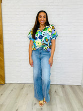 Load image into Gallery viewer, Fielding Questions Floral Top
