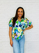 Load image into Gallery viewer, Fielding Questions Floral Top
