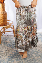 Load image into Gallery viewer, Floral Patches - Midi Skirt
