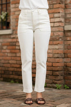 Load image into Gallery viewer, JUDY BLUE High Waist Jeans with Patch Pockets

