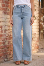 Load image into Gallery viewer, JUDY BLUE Mid Rise Retro Wide Leg Jeans with Fold-over Waistband
