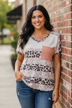 Load image into Gallery viewer, Untamed Streetscape Color Block Top
