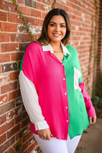 Load image into Gallery viewer, Capture the Day Two Toned Button Up Kelly
