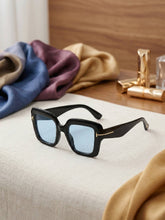 Load image into Gallery viewer, Off-the-Grid Glam Square Sunnies (multiple color options)
