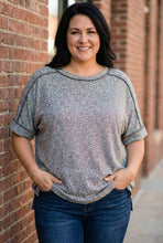 Load image into Gallery viewer, Latte Break Melange Hacci Hi-low Tee
