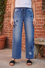 Load image into Gallery viewer, RISEN Elastic Band Slouchy Cropped Barrel with Star Patch
