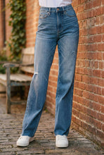 Load image into Gallery viewer, JUDY BLUE Tummy Control Cut Raw Hem Straight Jeans
