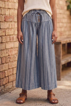 Load image into Gallery viewer, Harbor Stripe Wide Leg Pants
