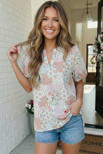 Load image into Gallery viewer, Patchwork Floral Puff Sleeve Top

