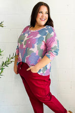 Load image into Gallery viewer, Beautiful You Magenta Floral Vintage Two Tone Knit Top
